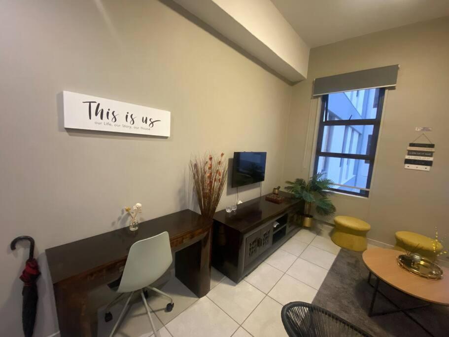 Stylish Dante's 1-bedroom Free Wifi & Cinema